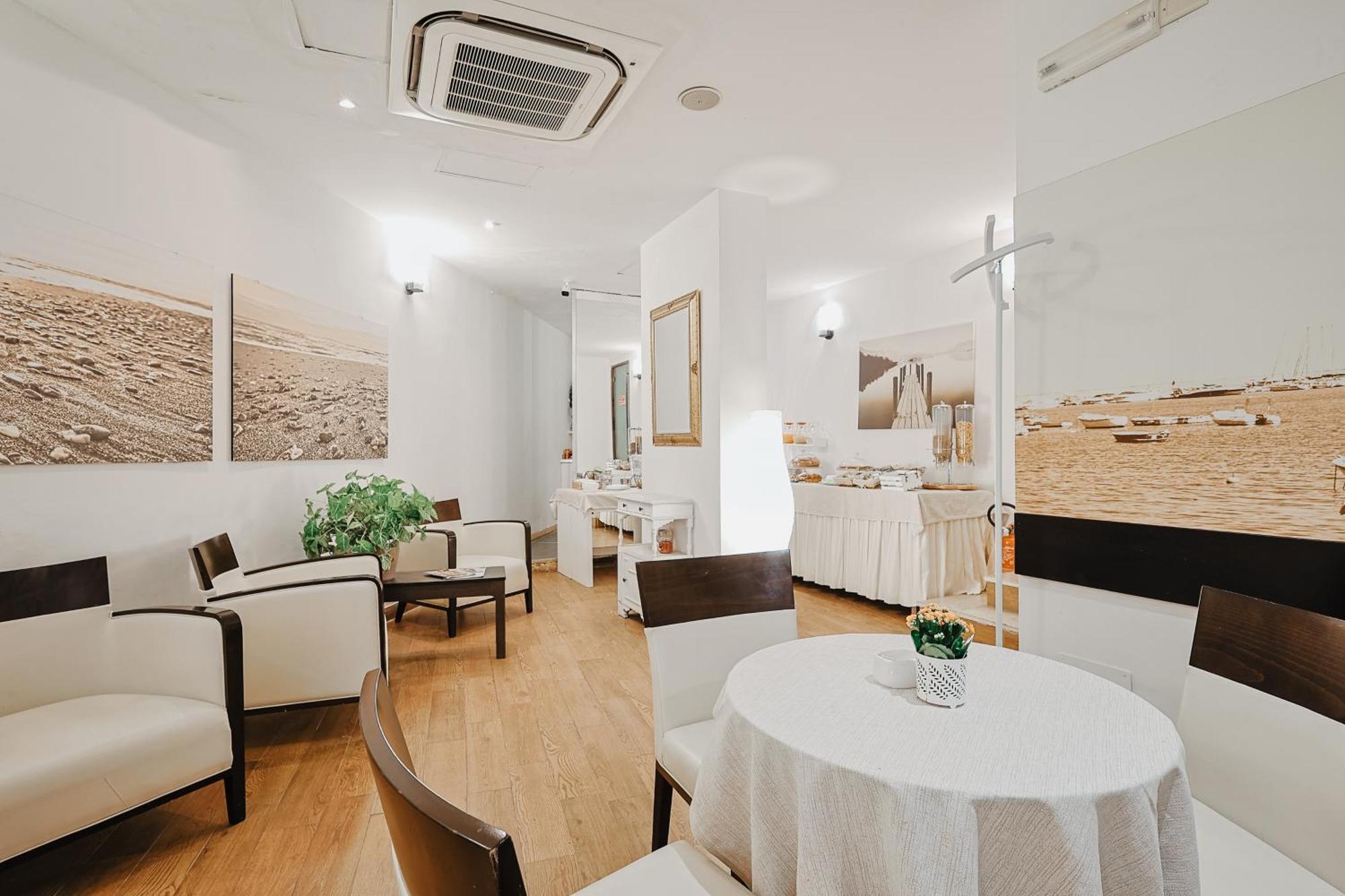 Bi Hotel ポルト・エルコレ エクステリア 写真